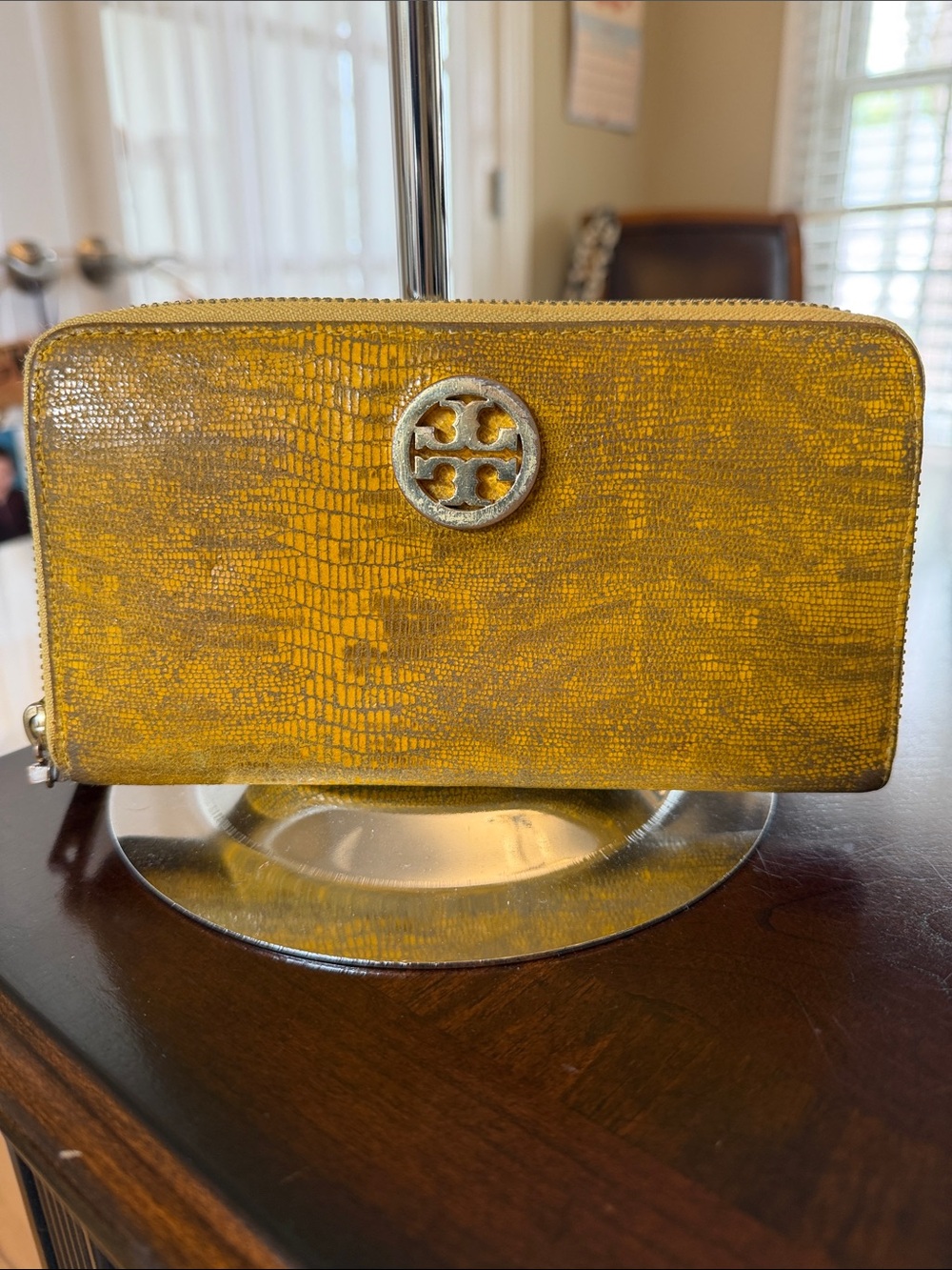 Tory Burch Carson yellow/brown lizard embossed leather zip around wallet, GUC